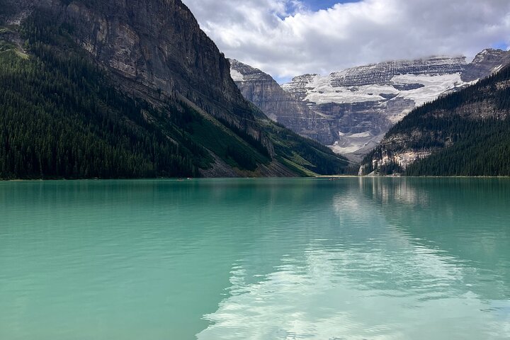Lake Louise Guided Hike: Discover Alpine Beauty & Hidden Trails